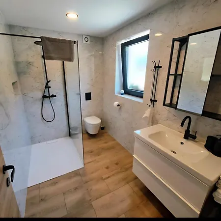 Apartamento Riverside Apartma 1, *