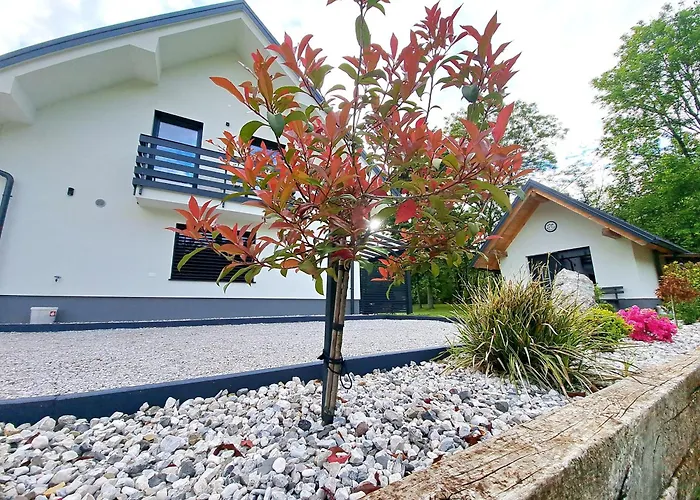 Daire Riverside Apartma 1,